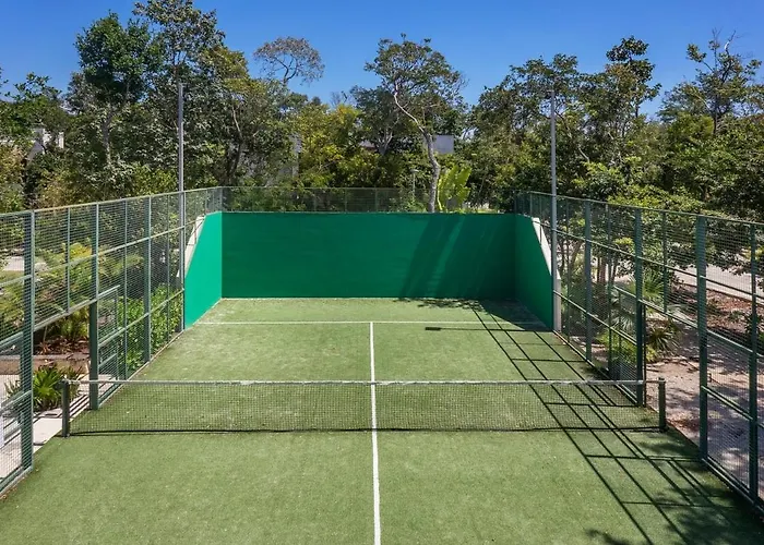 Pousada Stunning 4br, Concierge Service, Gated, Paddle Court *