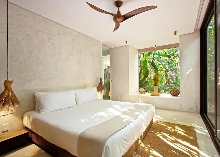 Pousada Stunning 4br, Concierge Service, Gated, Paddle Court *