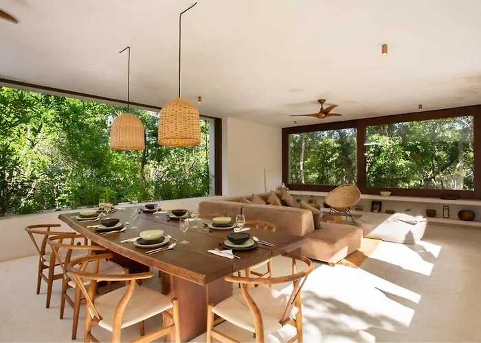 Pousada Stunning 4br, Concierge Service, Gated, Paddle Court Tulum